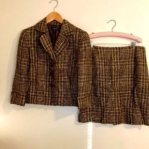 Tahari Arthur Levine brown tweed skirt suit blazer jacket 8p 8 petite